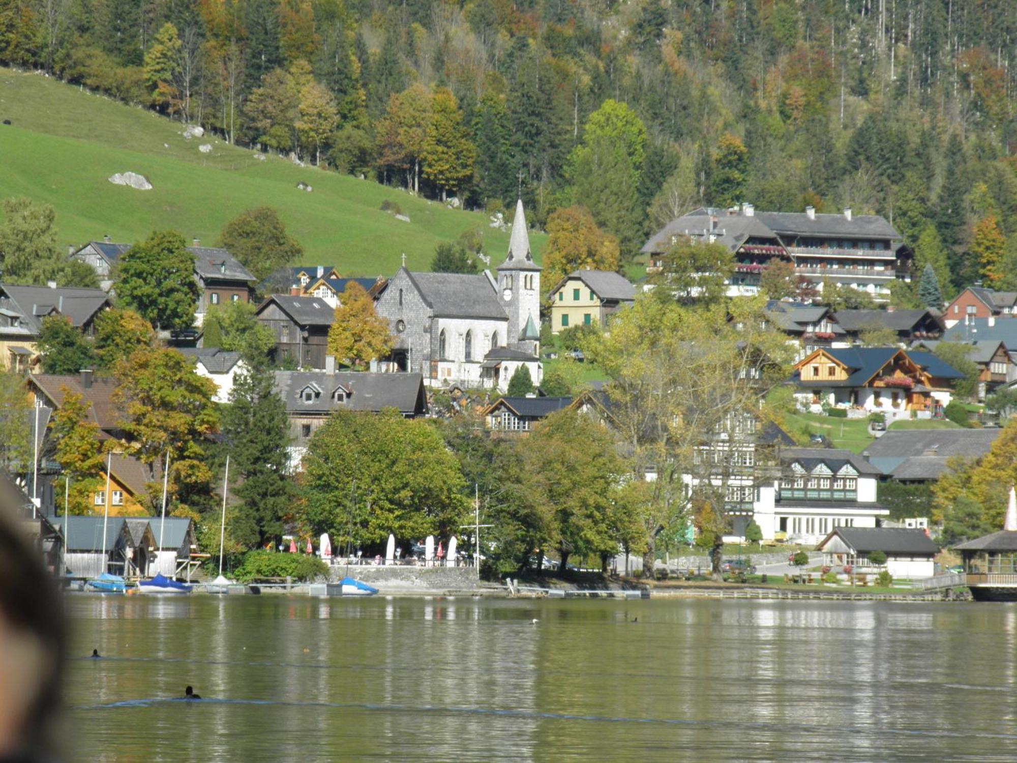 Ferienwohnung Syen Grundlsee Bagian luar foto
