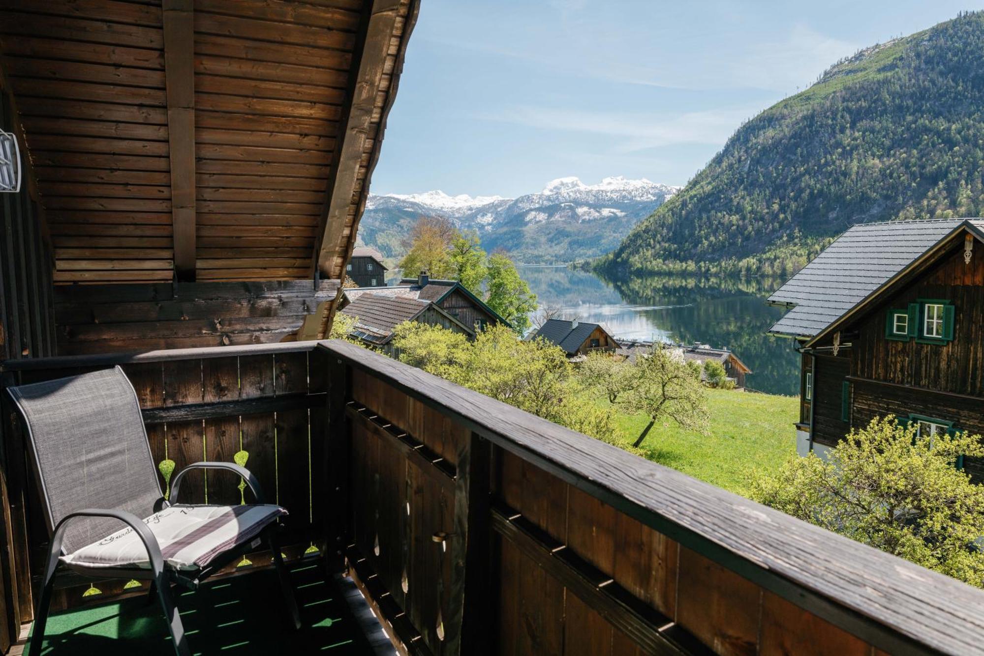Ferienwohnung Syen Grundlsee Ruang foto