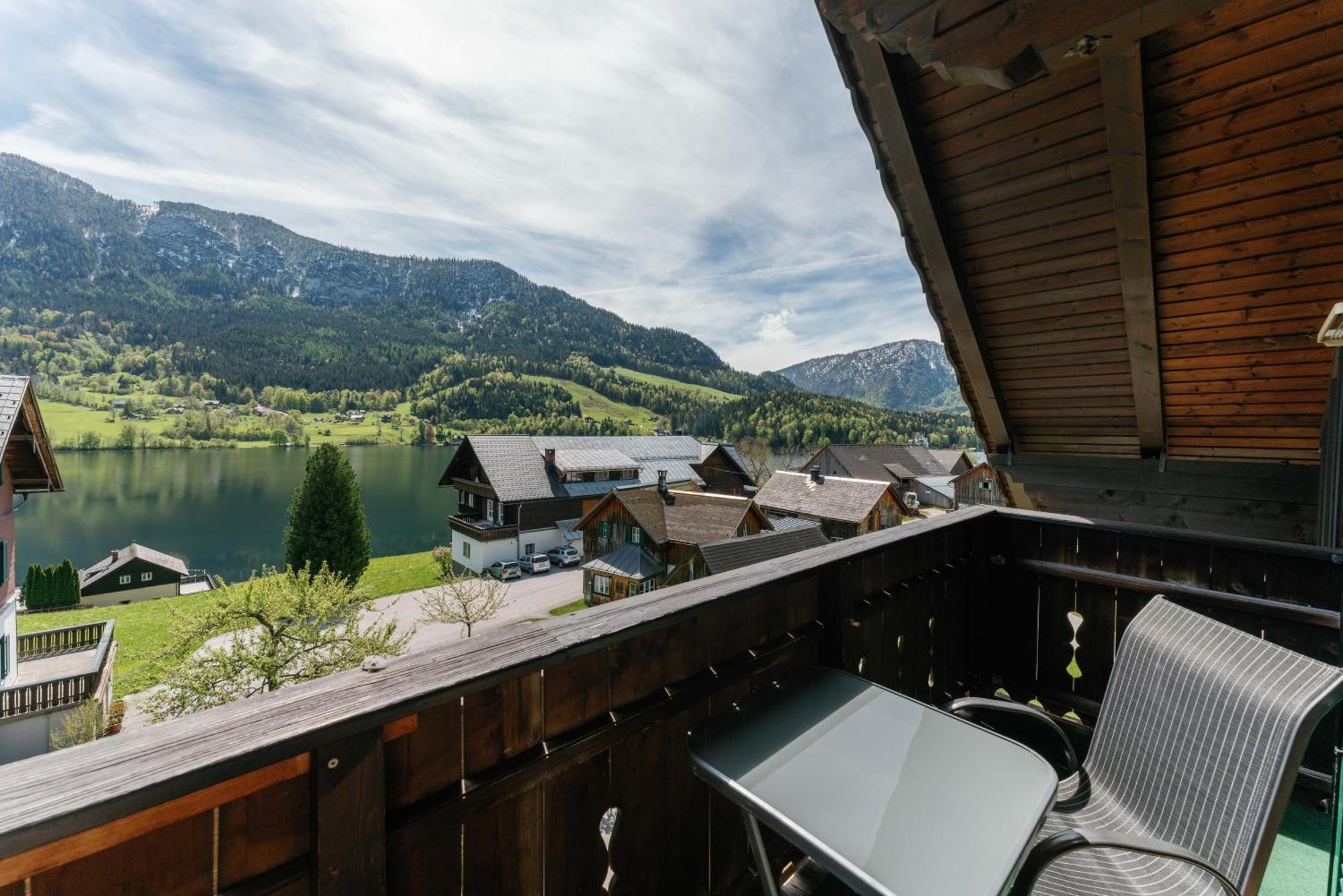 Ferienwohnung Syen Grundlsee Ruang foto