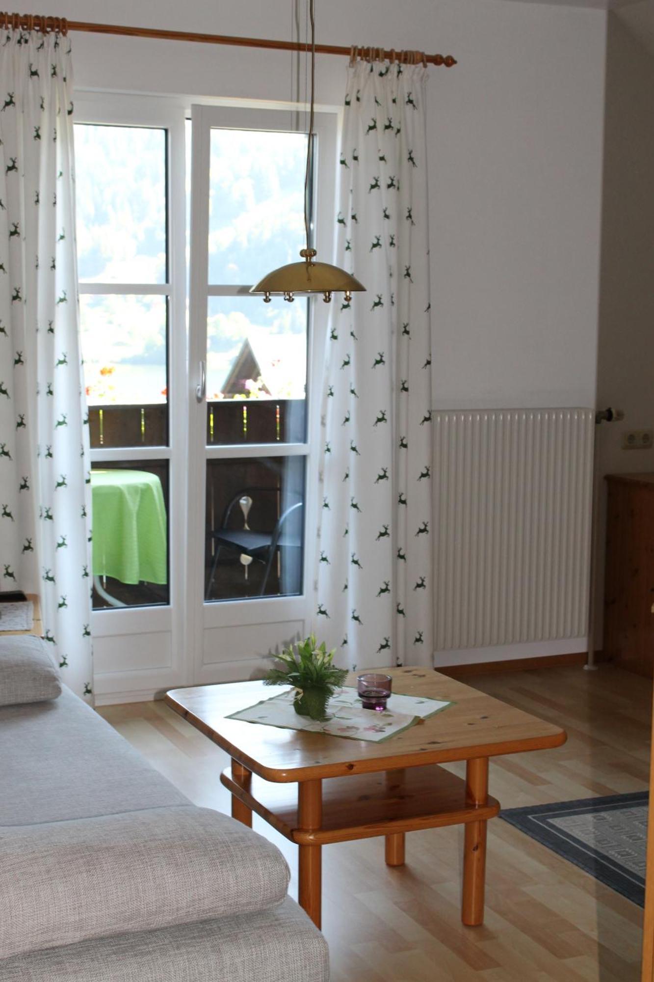 Ferienwohnung Syen Grundlsee Ruang foto