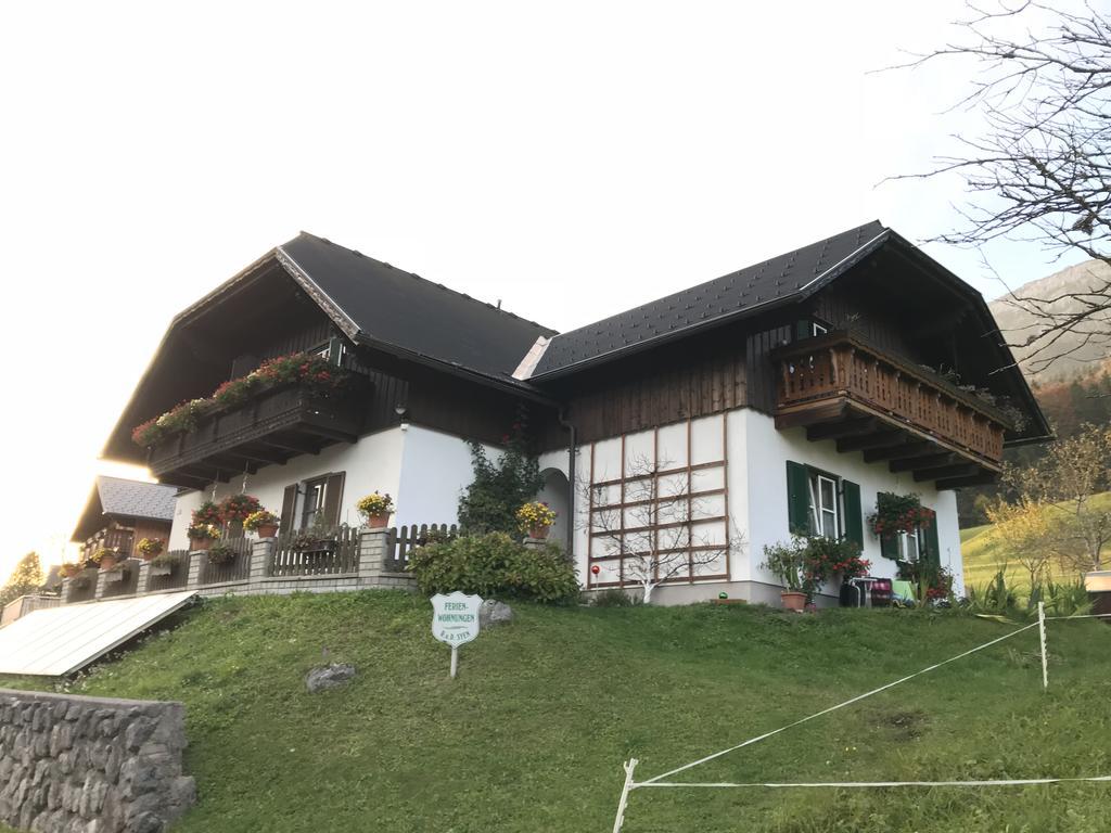 Ferienwohnung Syen Grundlsee Bagian luar foto
